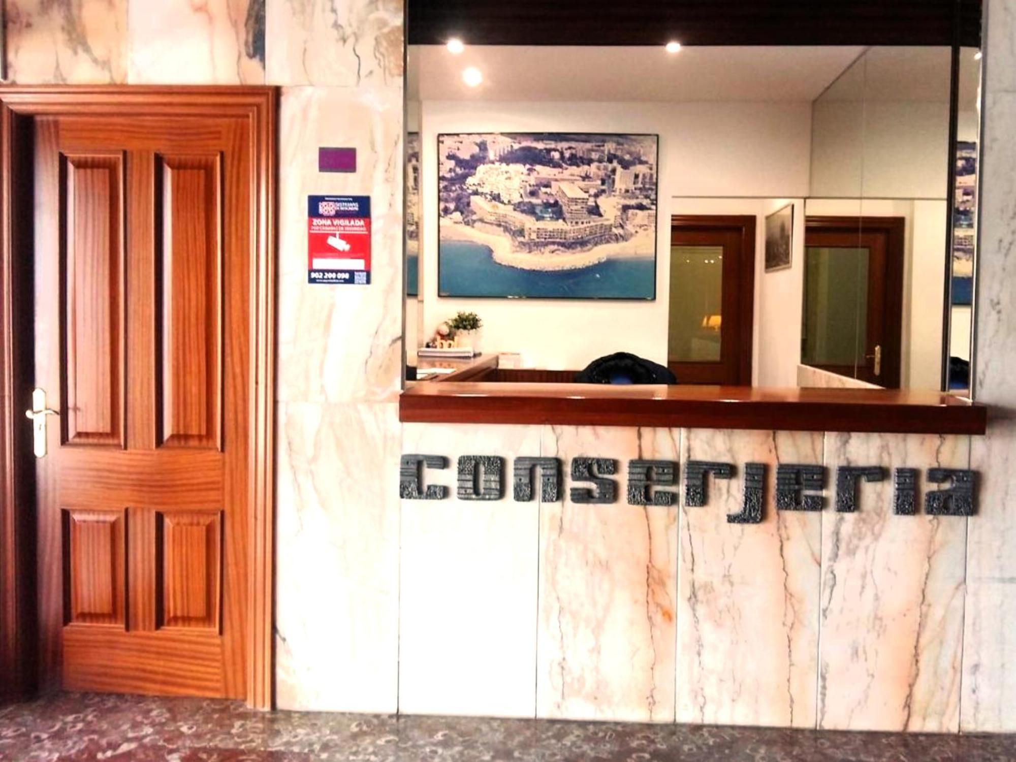 Santa Clara Modern & Exclusive Seafront Apartment Τορρεμολίνος Εξωτερικό φωτογραφία